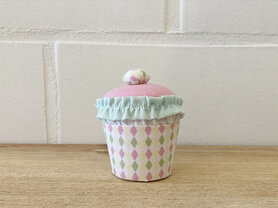 Cupcake doosje in stof - ruit / donker roze